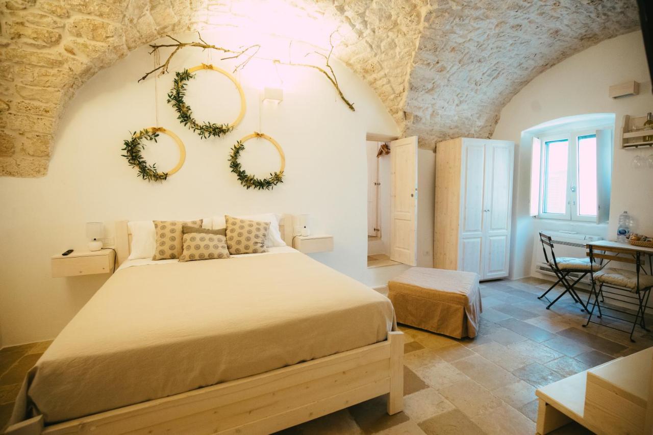 Radici * Ostuni